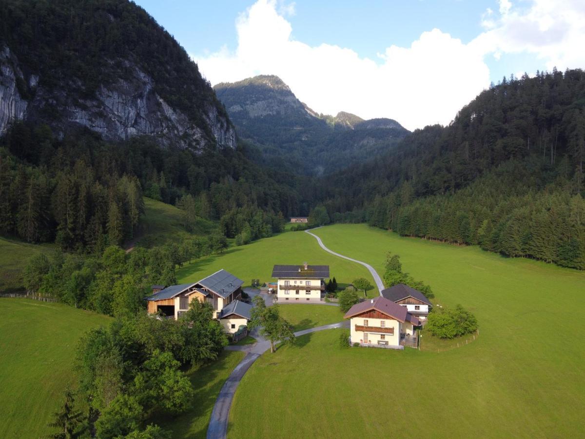クヒル Hinterkellaubauer Bed & Breakfast エクステリア 写真